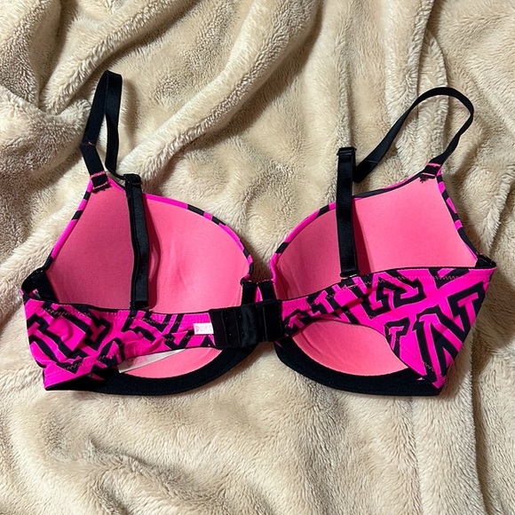 💕 PINK Bra - Picture 2 of 3